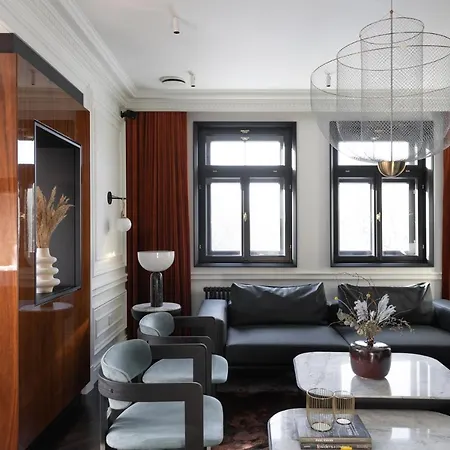 Hotel A22