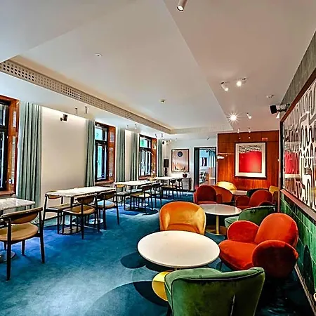A22 Hotel